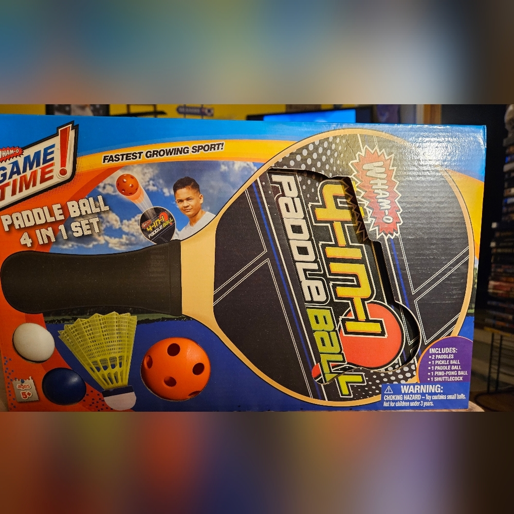 Pickle Ball, Paddle Ball, Ping-pong, Badminton 4 in 1 Game Set New in Box